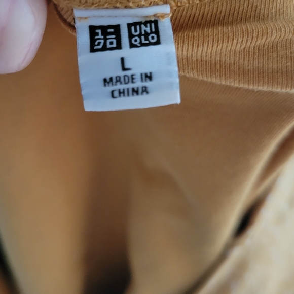 T-shirt skater dress with built-in bra by Uniqlo - Picture 6 of 7